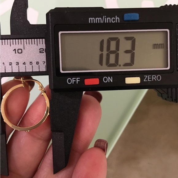 Stampd Gold Studded Hoop Earrings 18k - Picture 6 of 6